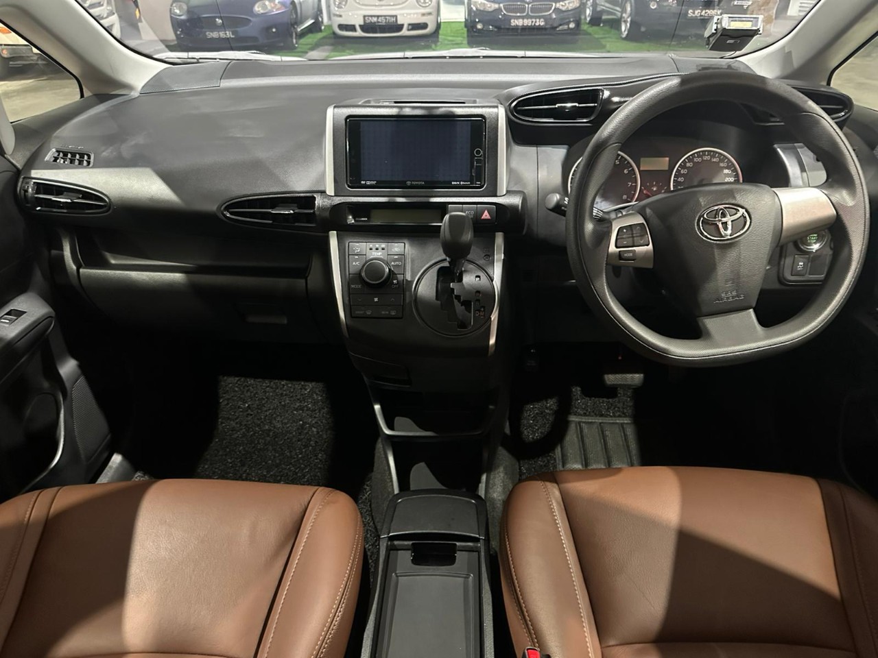 Toyota wish 1.8A