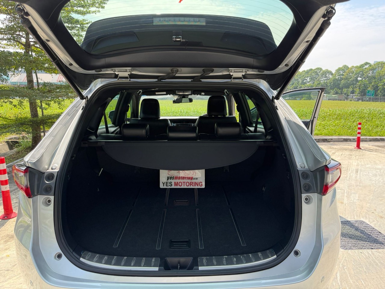 Toyota Harrier 2.0A M