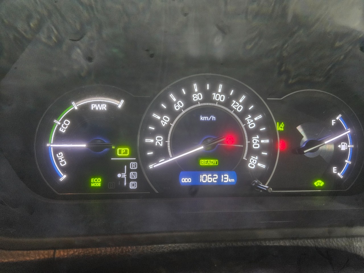 Toyota Noah Hybrid 1.8A 