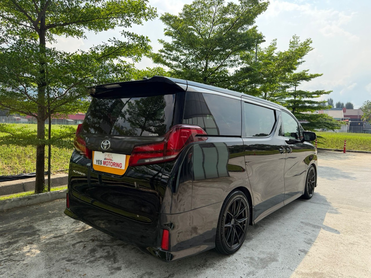 Toyota Alphard 2.5A S-C Package